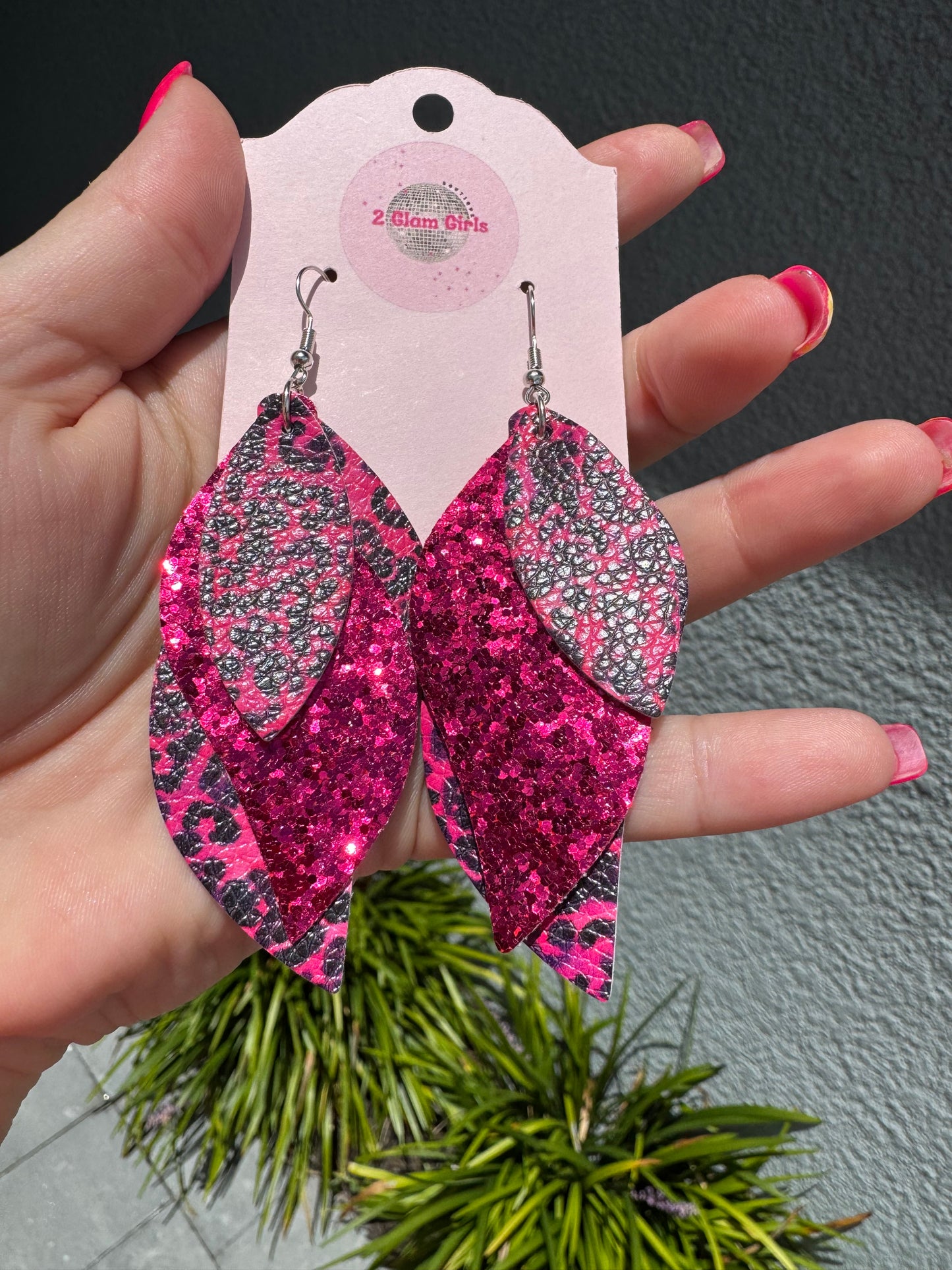 🩷Sassy Earrings 🩷