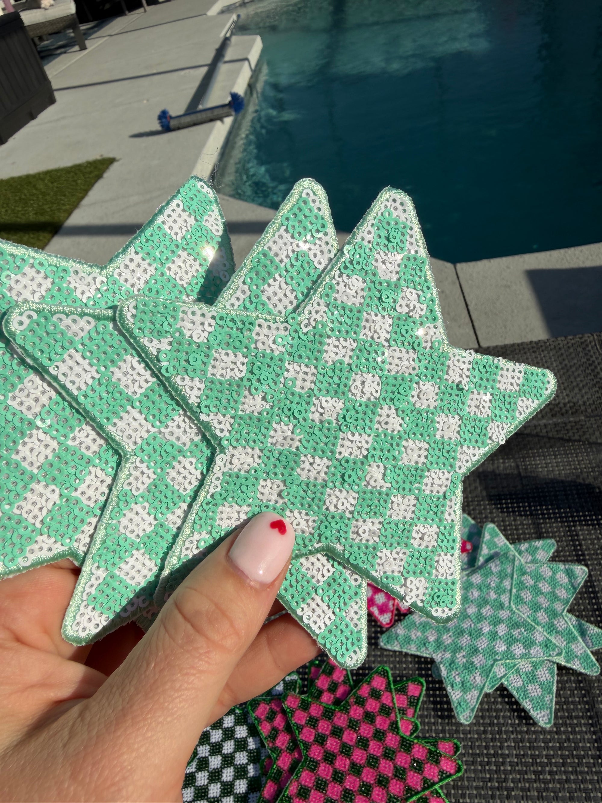 Large Checkered Stars ⭐️