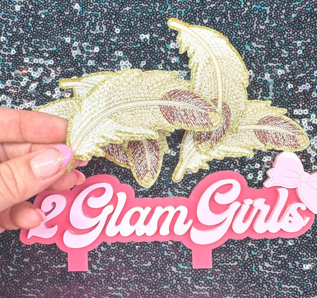 Glitter Feather 🪶 patch