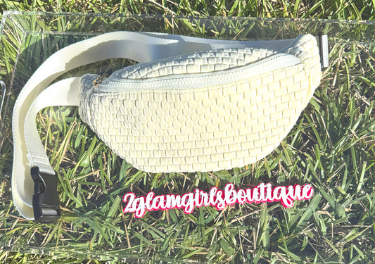 ❤️Exclusive ❤️Crossbody Ivory